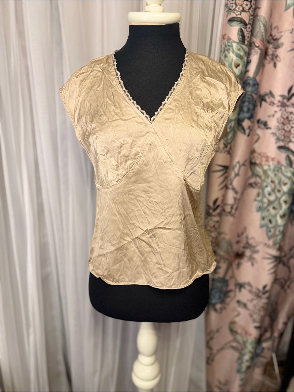 Apostrophe 100% Silk Champagne Lace Trim Blouse Size 6 Y2K